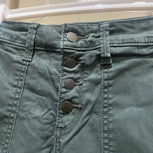 Universal Thread Mid Rise Skinny Jeans Women’s 2 26R Olive Green Button Fly 0173 - Picture 3 of 9